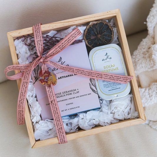Love Chic Set: Soap + Solid Perfume