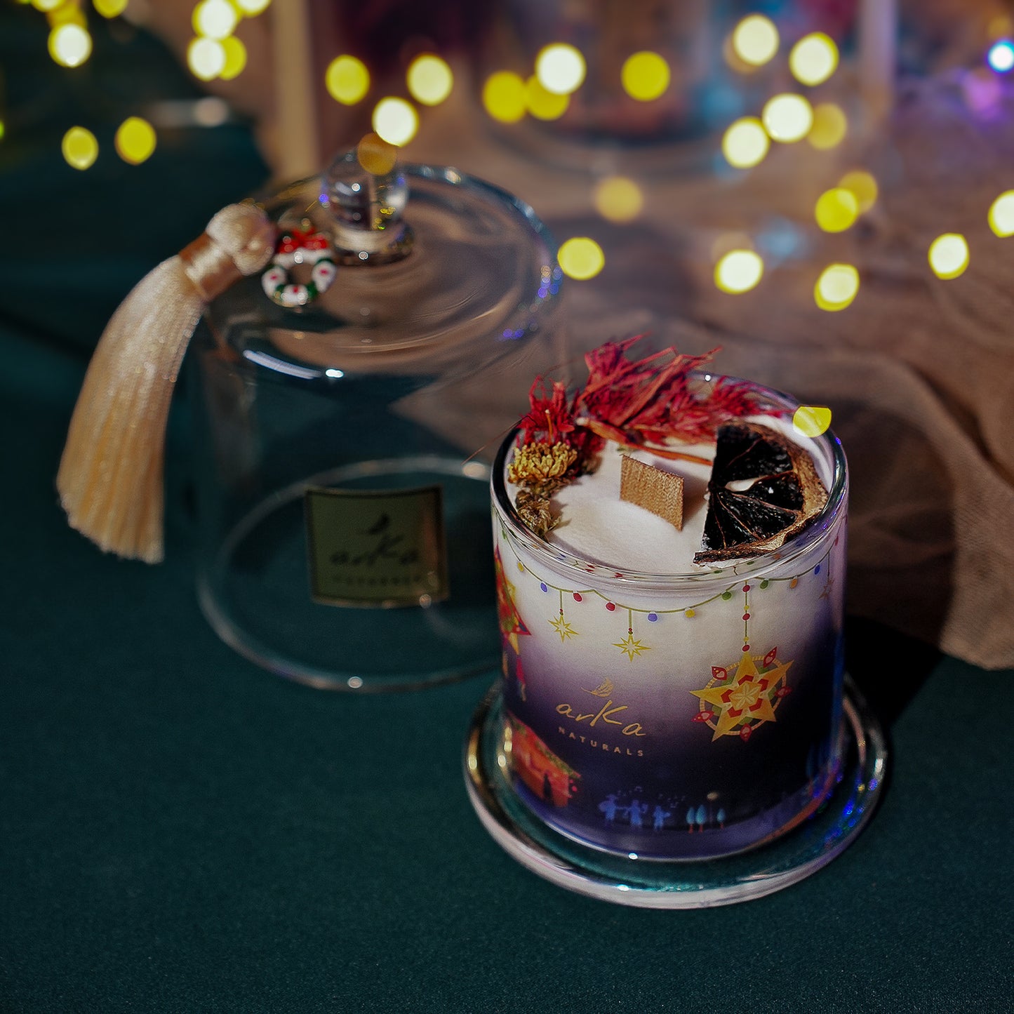 Mahiwagang Pasko Soy Candle [Limited Edition 2024 Collection]